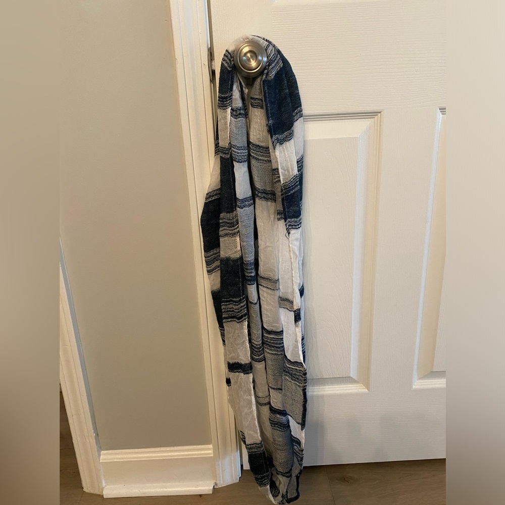 Nordstrom Scarf. Blue and White - One size.